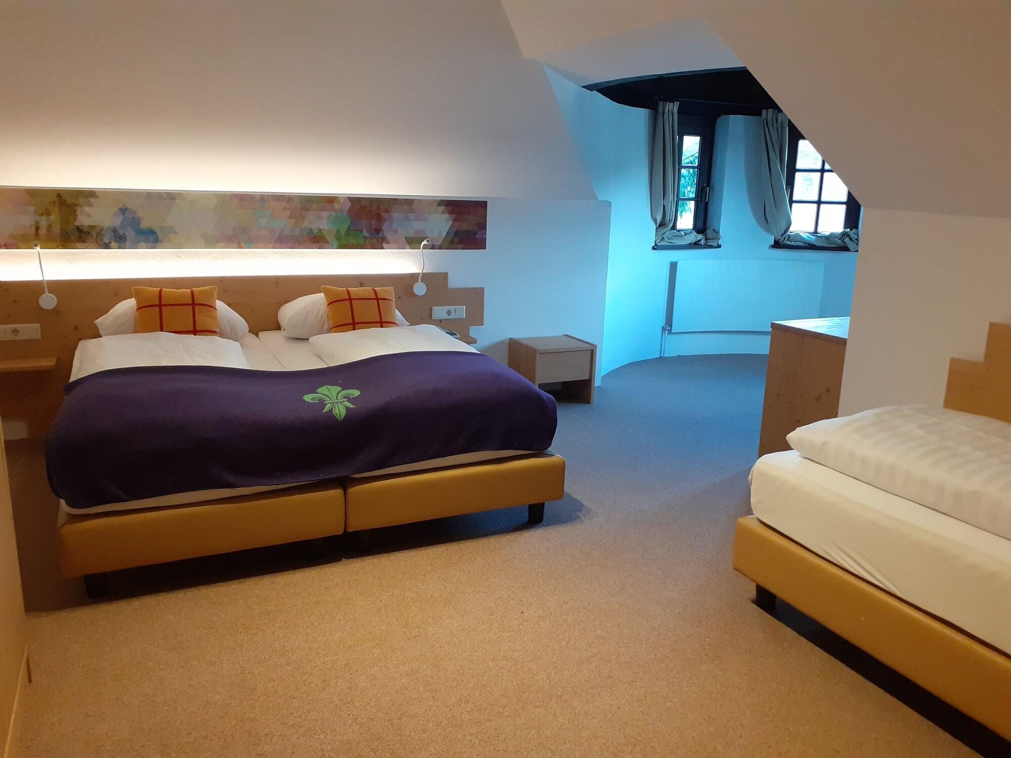 Family Hotel Schloss Rosenegg 피버브룬 외부 사진